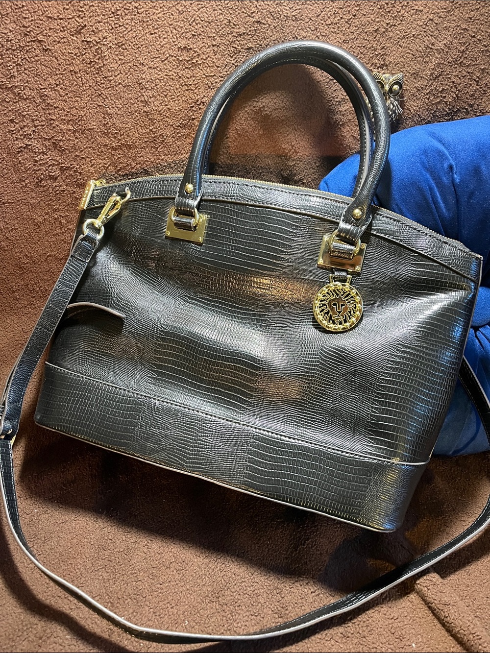 VINTAGE Anne Klein Black Croc-Embossed Satchel with Gold Hardware. (P57)